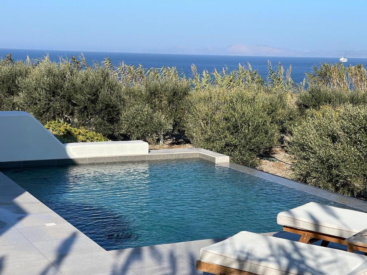Saint John Oia-Villas With Private Heated Pool Exterior photo